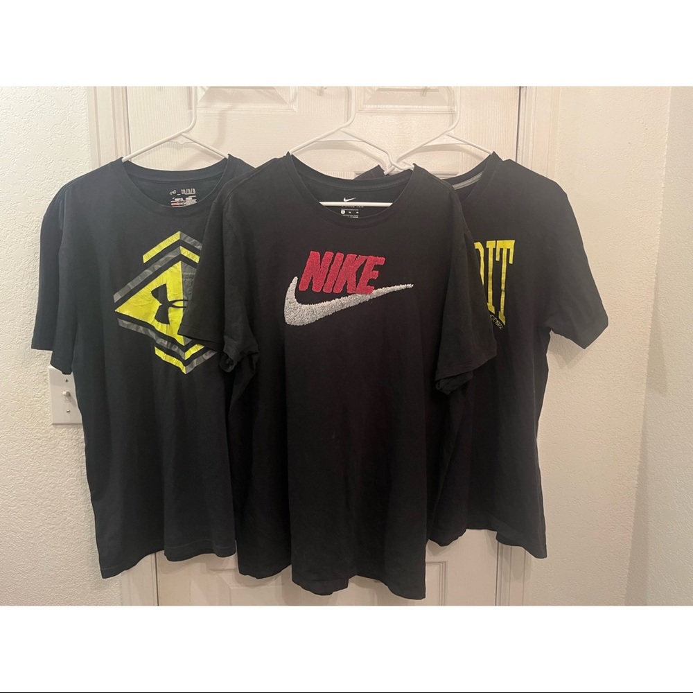 2 Nike & 1 Under Armour Men’s Shirts